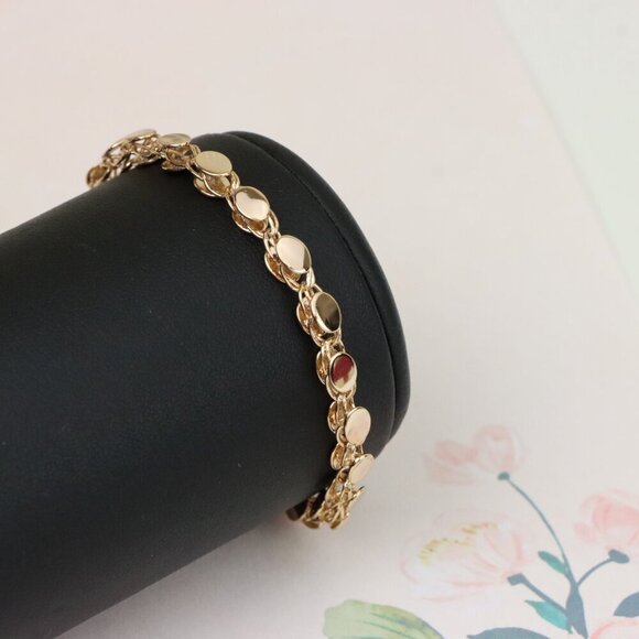 "Elegant Rose Gold Bracelet with Textured Round Charm Links, XPBL1102 - Picture 9 of 12